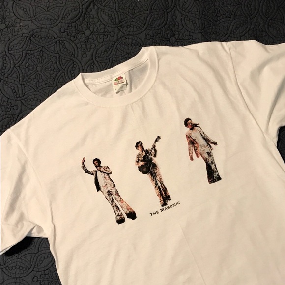 Harry Styles SAN FRANCISCO hs on tour shirt - Picture 3 of 3